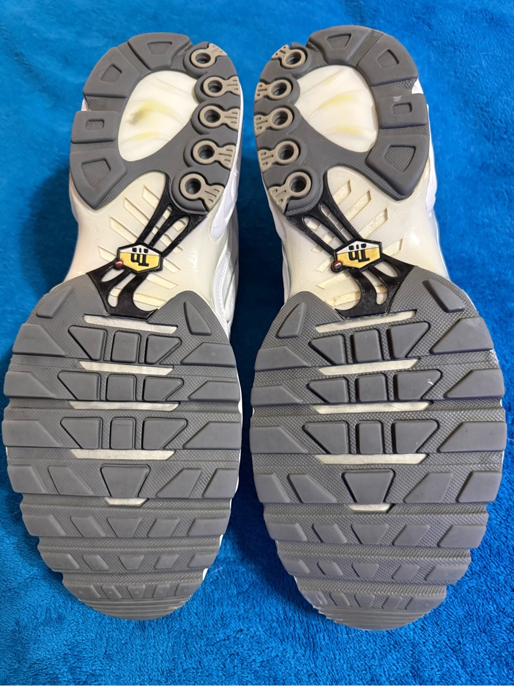 Nike Air Max Plus Tn all white Mens size 12 - Picture 7 of 8